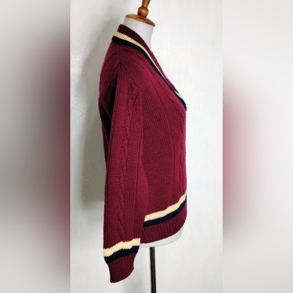 VINTAGE VIRGIN WOOL CABLE SWEATER - Picture 2 of 8